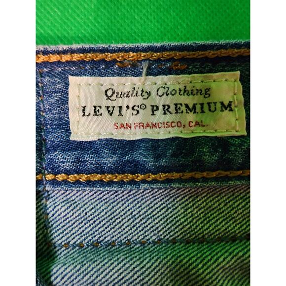 Levi's Premium 501 Mid Rise Taper Distressed Light Stone Wash Jeans Size 27x28‎ - Picture 5 of 5
